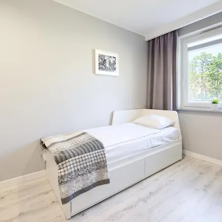 Lesne Tarasy, Sun & Snow Дзивновек