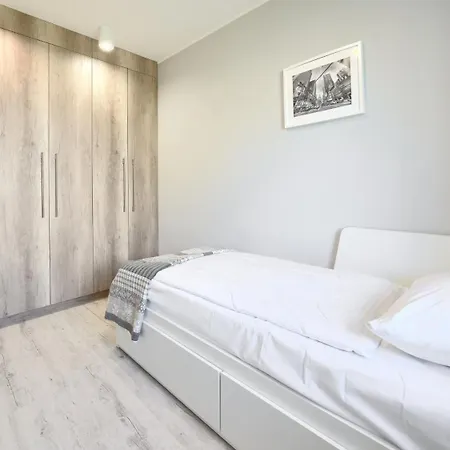 Lesne Tarasy, Sun & Snow *