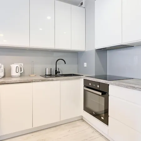 Lesne Tarasy, Sun & Snow *