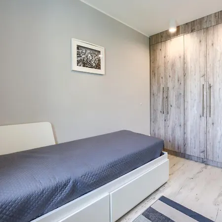 Lesne Tarasy, Sun & Snow *