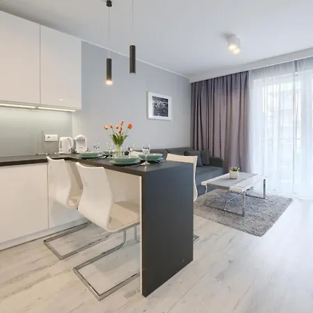 Lesne Tarasy, Sun & Snow *