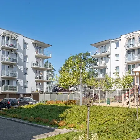 Lesne Tarasy, Sun & Snow Апартаменты *