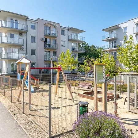 Lesne Tarasy, Sun & Snow *