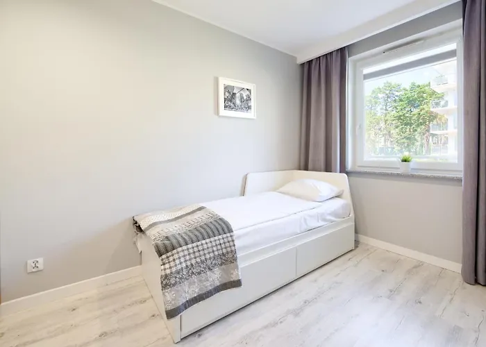 Lesne Tarasy, Sun & Snow Dziwnówek